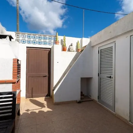 Holiday home Olive Tree House *